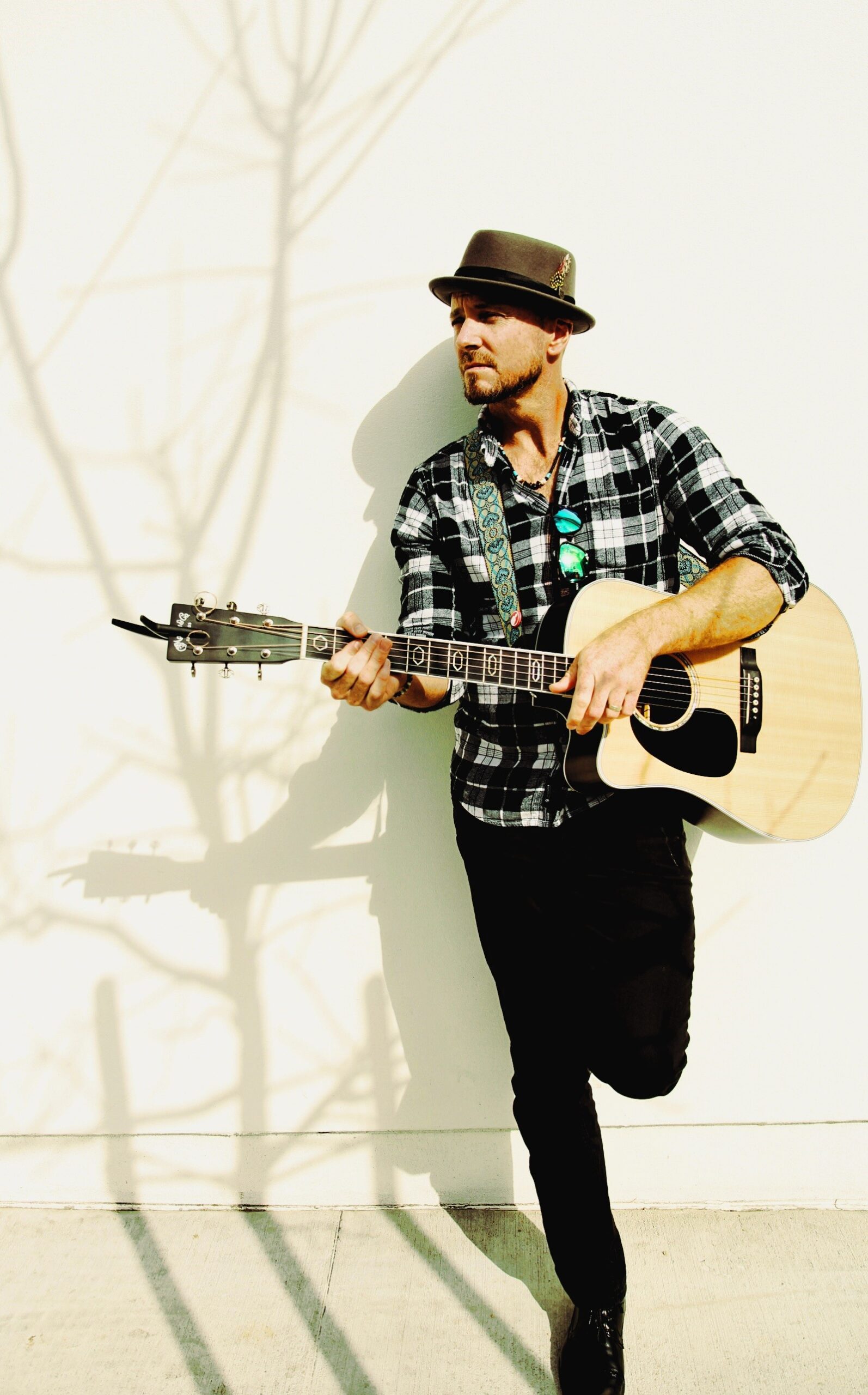 Pic-w-Guitar
